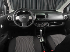 Хетчбэк Nissan Note 2011 года, 799000 рублей, Тюмень