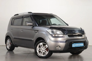 Хетчбэк Kia Soul 2010 года, 739000 рублей, Челябинск