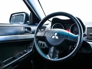Седан Mitsubishi Lancer 2011 года, 829000 рублей, Красноярск