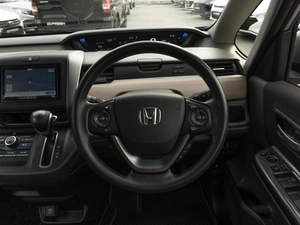Минивэн Honda Freed 2019 года, 1349000 рублей, Саратов