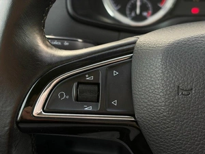 Внедорожник Skoda Karoq 2020 года, 2387000 рублей, Ижевск
