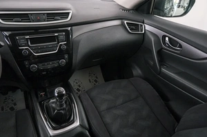 Внедорожник Nissan X-Trail 2015 года, 1729000 рублей, Красноярск