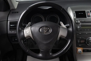 Седан Toyota Corolla 2008 года, 979000 рублей, Оренбург