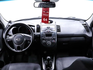 Хетчбэк Kia Soul 2011 года, 740000 рублей, Красноярск