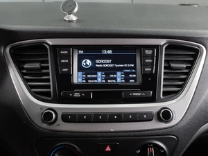 Седан Hyundai Solaris 2018 года, 1570000 рублей, Тюмень