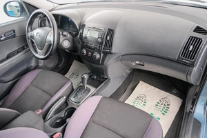 Хетчбэк Hyundai i30 2010 года, 849000 рублей, Красноярск