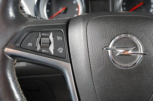 Внедорожник Opel Mokka 2014 года, 1559000 рублей, Тюмень