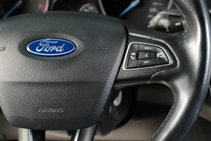 Хетчбэк Ford Focus 2017 года, 969000 рублей, Тюмень