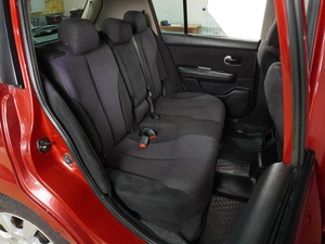 Хетчбэк Nissan Tiida 2013 года, 699000 рублей, Воронеж