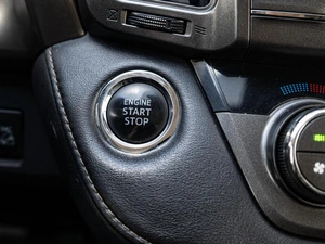 Внедорожник Toyota RAV4 2013 года, 2199000 рублей, Краснодар