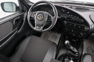 Внедорожник Chevrolet Niva 2011 года, 649000 рублей, Красноярск