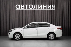 Седан Kia Rio 2020 года, 1079000 рублей, Красноярск