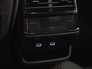 Внедорожник Geely Monjaro 2023 года, 3199000 рублей, Воронеж