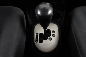 Хетчбэк Toyota Yaris 2008 года, 539000 рублей, Пермь