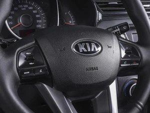 Седан Kia Rio 2013 года, 920000 рублей, Ростов-на-Дону