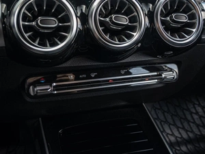 Внедорожник Mercedes-benz GLB-класс 2021 года, 3820000 рублей, Краснодар