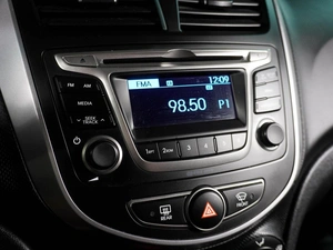 Хетчбэк Hyundai Solaris 2016 года, 954000 рублей, Воронеж