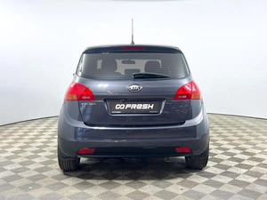 Минивэн Kia Venga 2013 года, 799900 рублей, Казань