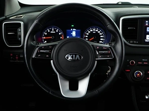 Внедорожник Kia Sportage 2021 года, 1999050 рублей, Москва