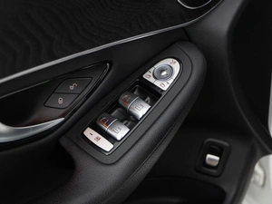 Внедорожник Mercedes-benz GLC-класс 2019 года, 3993055 рублей, Москва