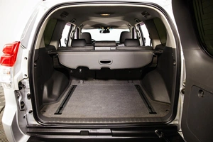 Внедорожник Toyota Land Cruiser Prado 2013 года, 3299000 рублей, Пермь
