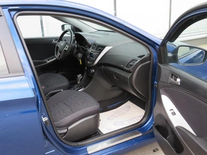 Седан Hyundai Solaris 2015 года, 1190000 рублей, Брянск