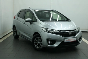 Хетчбэк Honda Fit 2017 года, 1045000 рублей, Красноярск