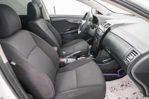 Седан Toyota Corolla 2012 года, 1159000 рублей, Красноярск