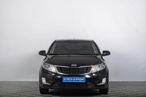 Седан Kia Rio 2014 года, 939000 рублей, Томск