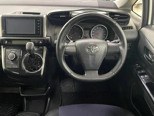 Минивэн Toyota Wish 2014 года, 1665000 рублей, Ачинск