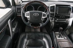 Внедорожник Toyota Land Cruiser 2013 года, 4399000 рублей, Красноярск