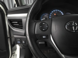 Седан Toyota Corolla 2014 года, 1484000 рублей, Ставрополь