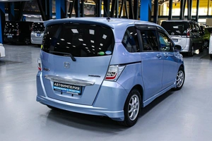 Минивэн Honda Freed 2012 года, 973000 рублей, Солонцы