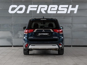 Внедорожник Mitsubishi Outlander 2019 года, 2299000 рублей, Краснодар