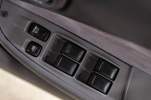 Седан Nissan Sunny 2002 года, 229000 рублей, Новокузнецк