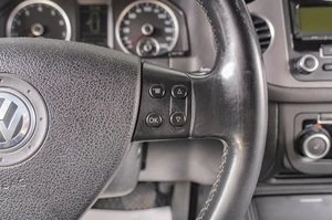 Внедорожник Volkswagen Tiguan 2010 года, 1179000 рублей, Томск