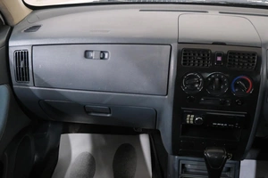 Хетчбэк Toyota Duet 2002 года, 359000 рублей, Омск