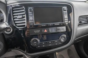 Внедорожник Mitsubishi Outlander 2015 года, 2489000 рублей, Барнаул