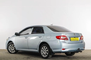 Седан Toyota Corolla 2011 года, 799000 рублей, Тюмень