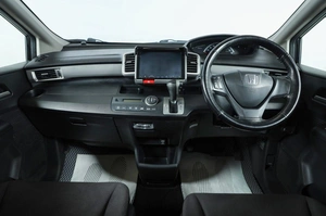 Минивэн Honda Freed 2013 года, 1099000 рублей, Новосибирск