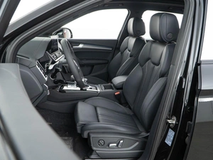 Внедорожник Audi Q5 2025 года, 5819999 рублей, Москва