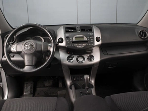 Внедорожник Toyota RAV4 2008 года, 1220000 рублей, Омск