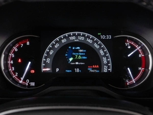 Внедорожник Toyota RAV4 2021 года, 3499000 рублей, Тюмень