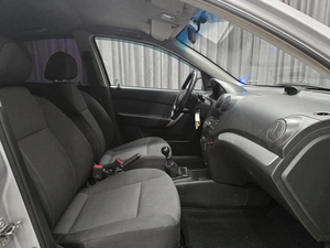 Седан Chevrolet Aveo 2010 года, 419000 рублей, Красноярск