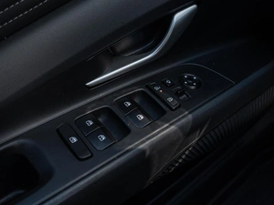 Седан Hyundai Elantra 2023 года, 2150000 рублей, Краснодар