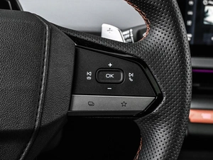 Лифтбек Changan UNI-V 2023 года, 2299000 рублей, Кирилловка