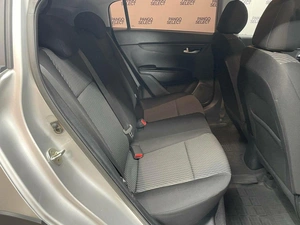 Хетчбэк Kia Rio X-Line 2019 года, 1470000 рублей, Красноярск