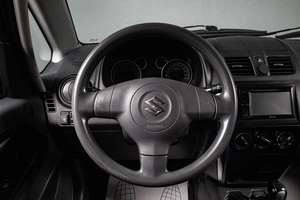 Седан Suzuki SX4 2010 года, 839000 рублей, Сургут