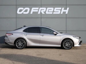 Седан Toyota Camry 2022 года, 3400000 рублей, Краснодар