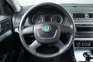 Лифтбек Skoda Octavia 2011 года, 869000 рублей, Оренбург